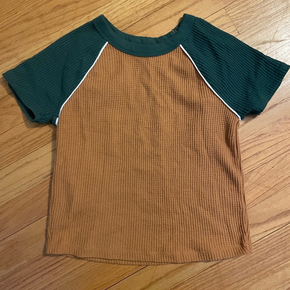 Green and Brown Short Sleeve Tee with Textured Knit